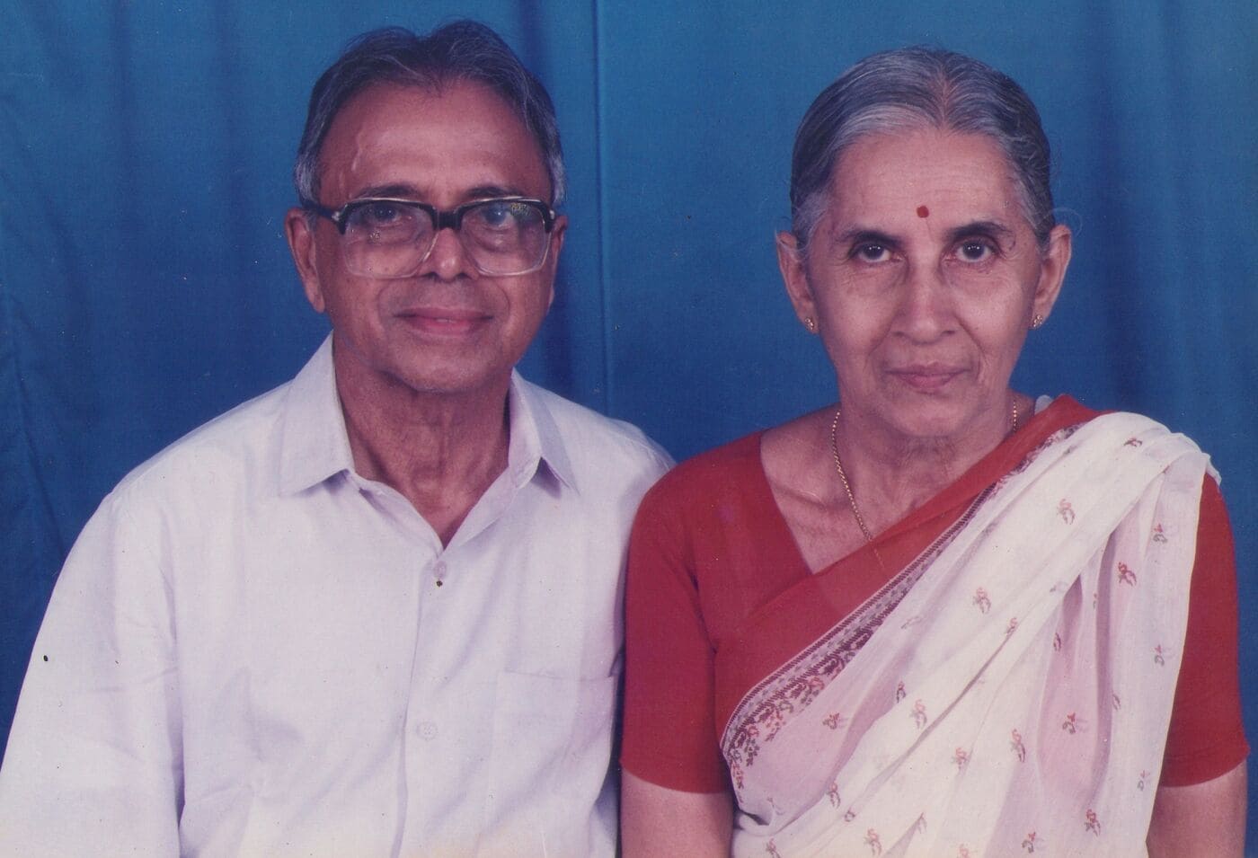 E. Gopalakrishna Menon with his wife Dr. Saraswathi